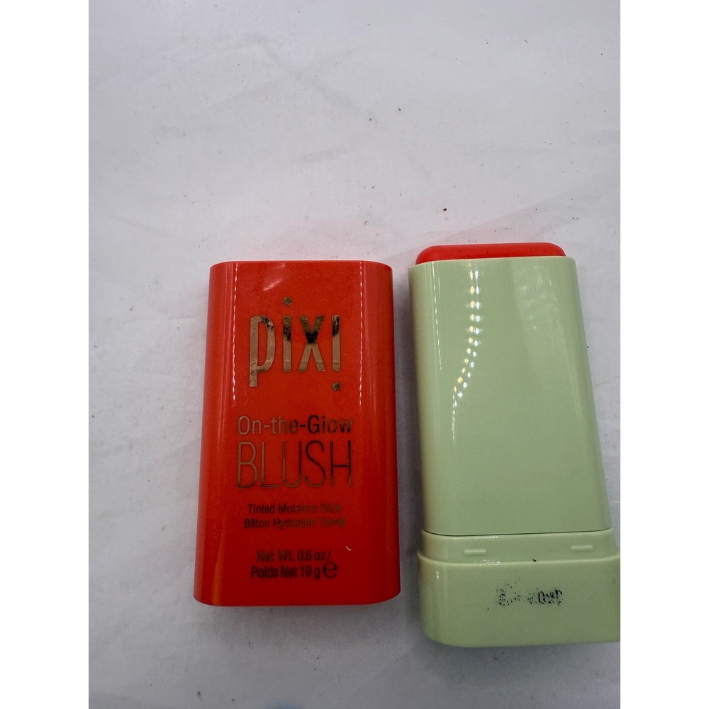 PIXI On the Glow Blush Tinted Moisture Stick‎ Peach Petal 0.5 oz